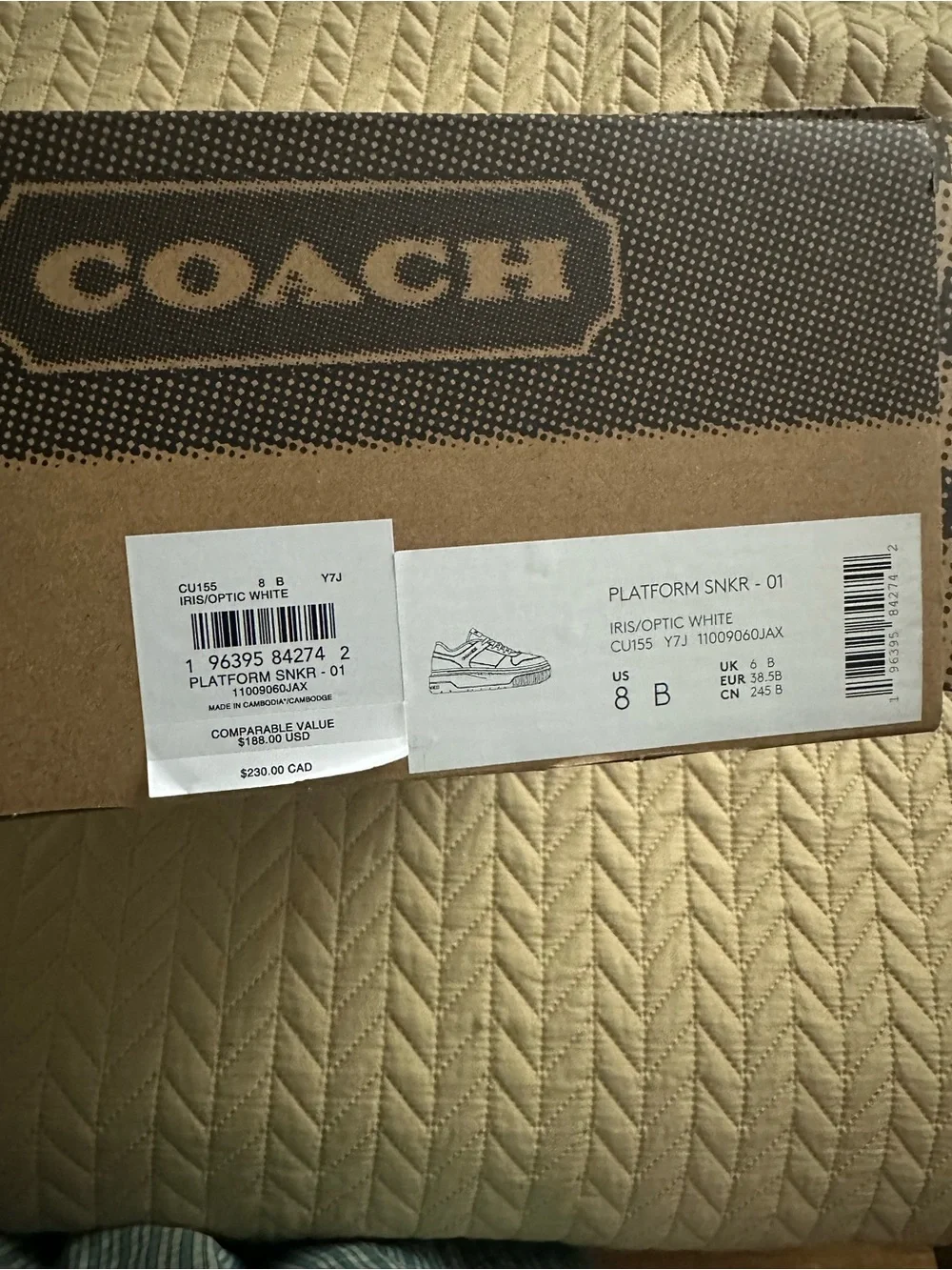 Coach women Lavender and White Low-Top Sneakers